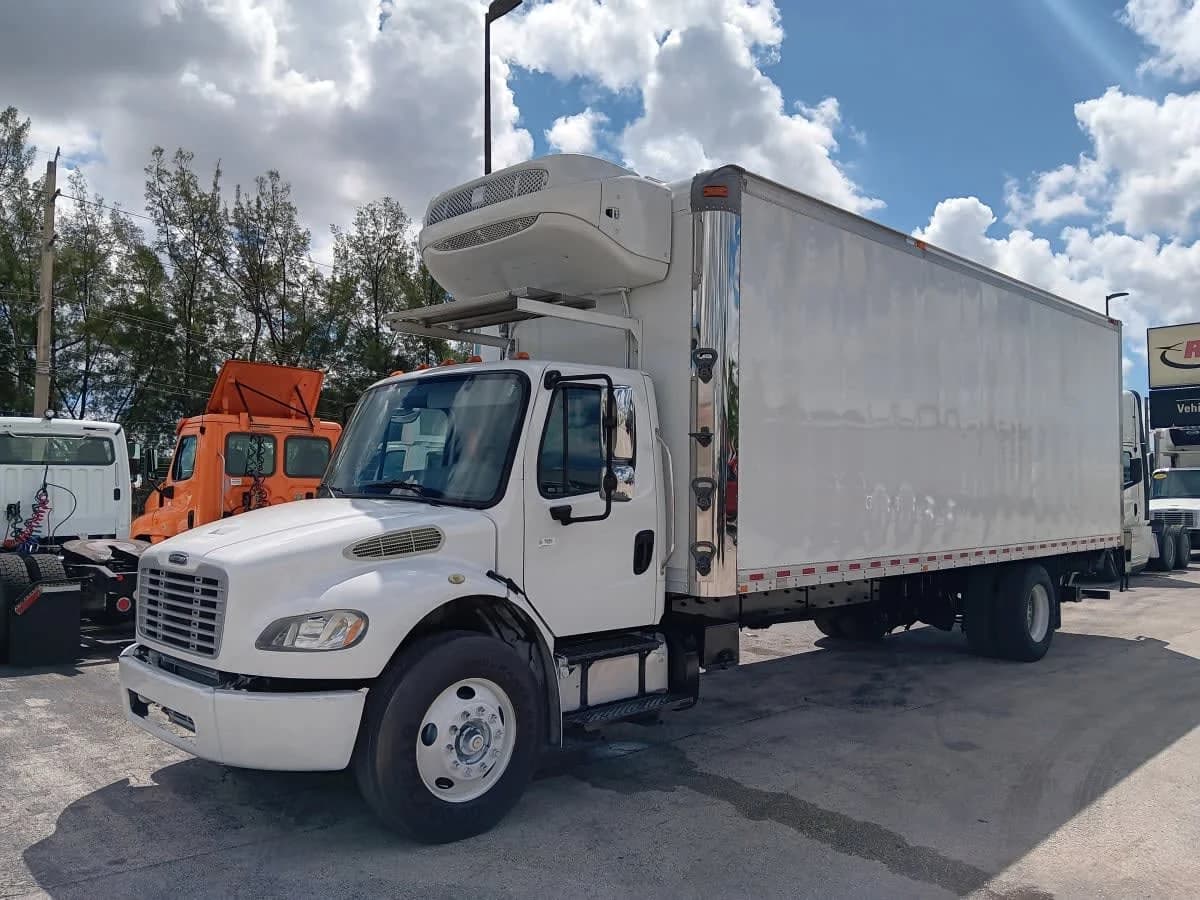 2018 Freightliner M2 106