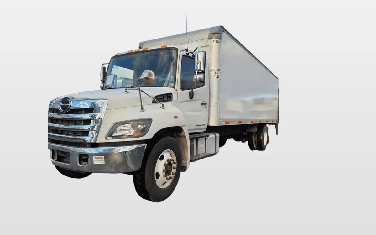 2016 Hino 338 — photo 1