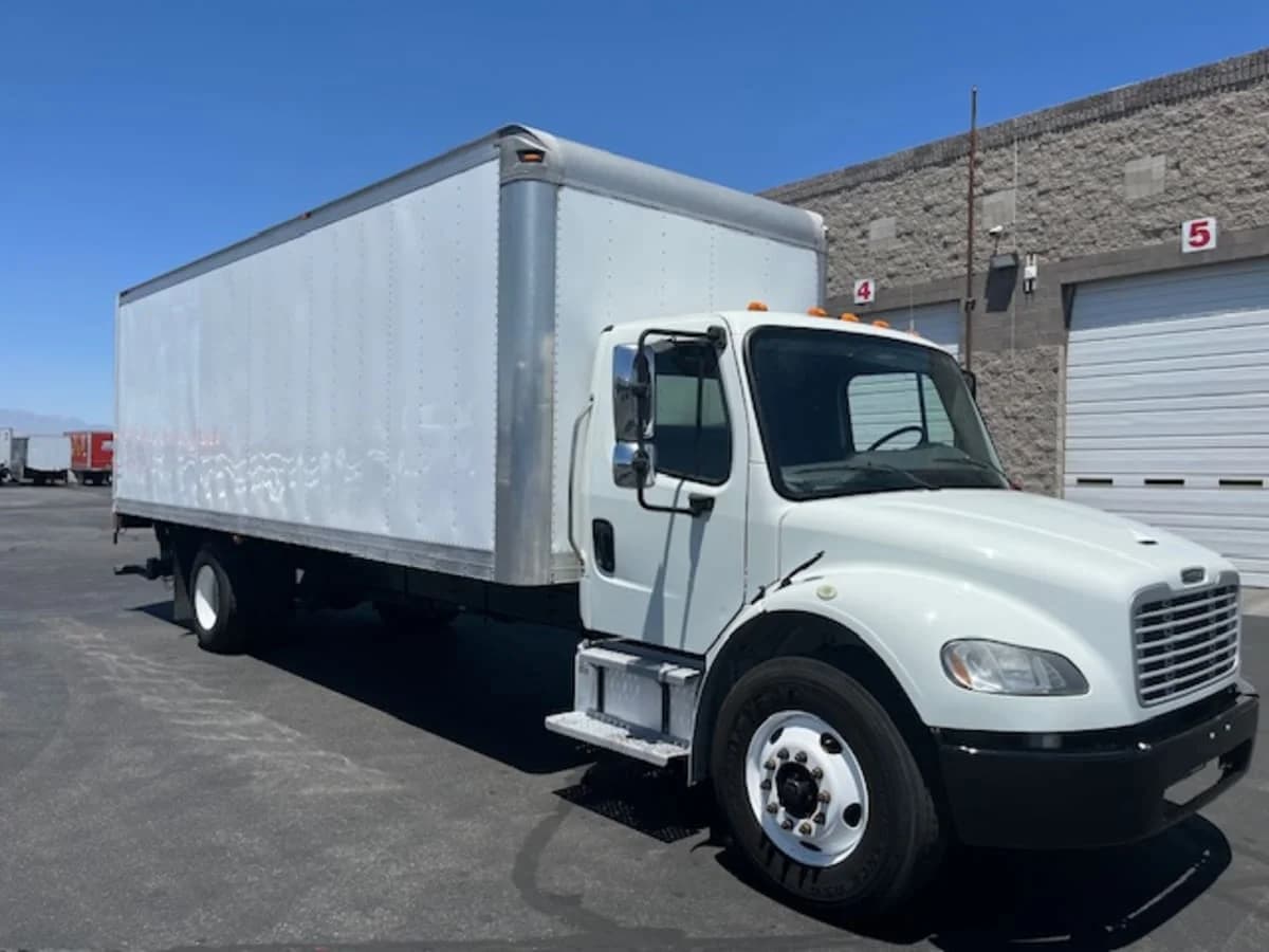 2019 Freightliner M2 106