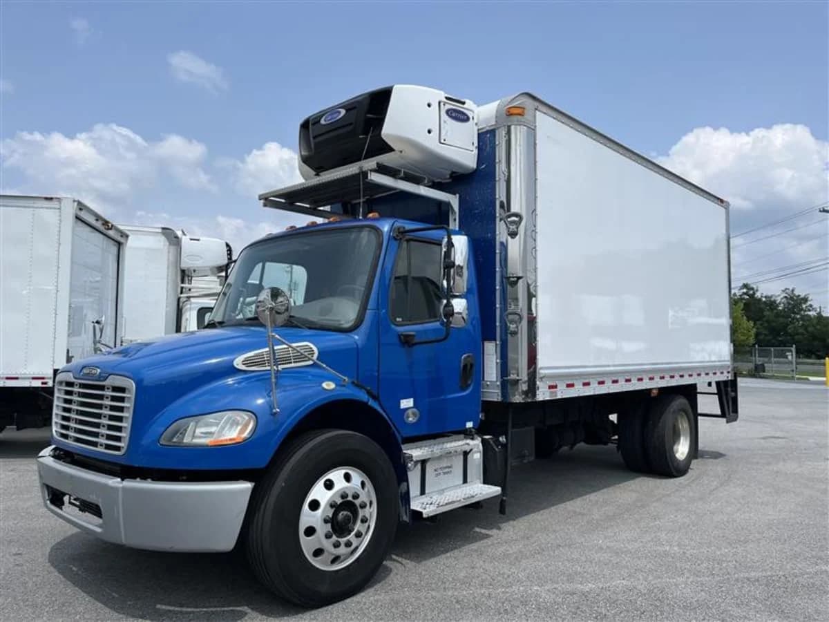 2018 Freightliner M2 106