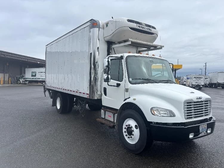 2018 Freightliner M2 106