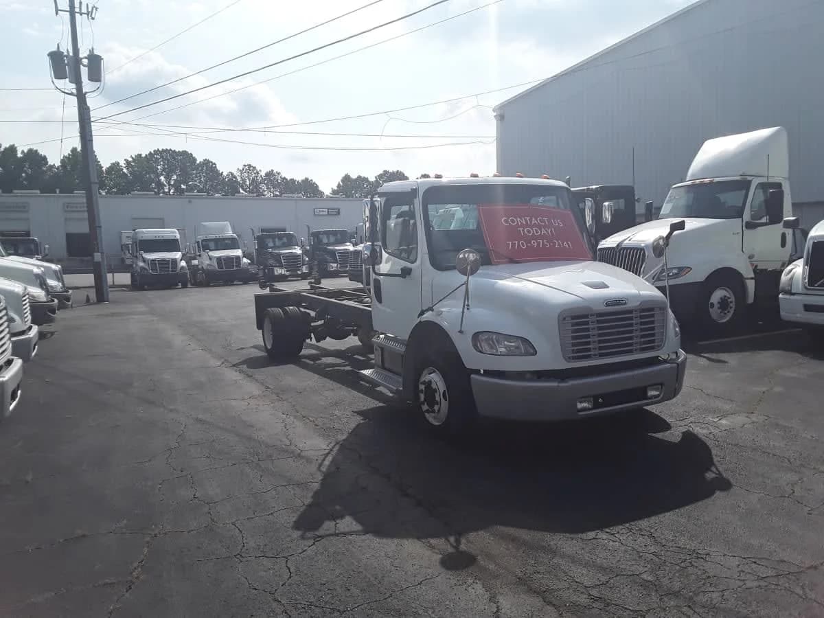 2020 Freightliner M2 106