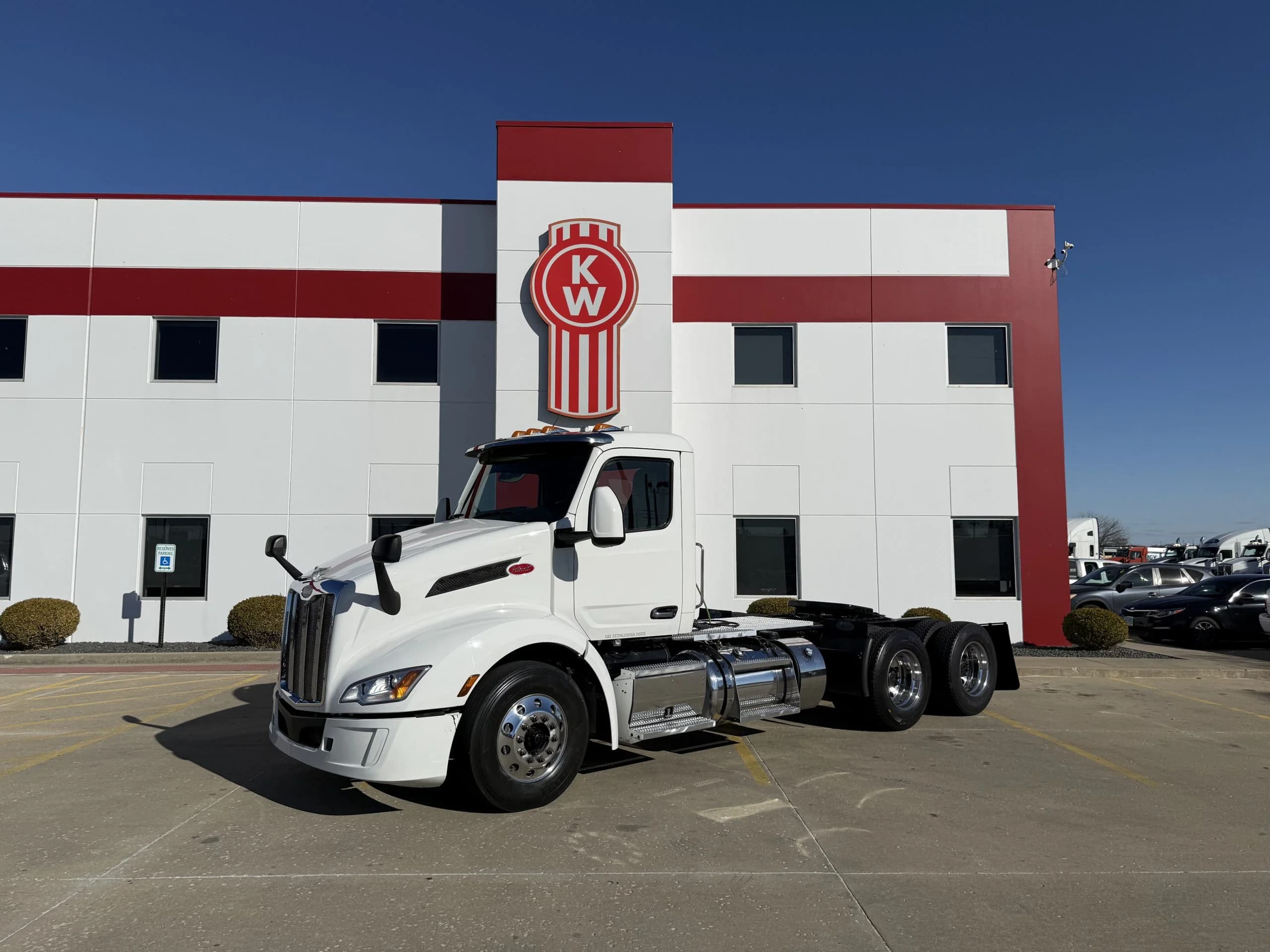 2023 Peterbilt 579