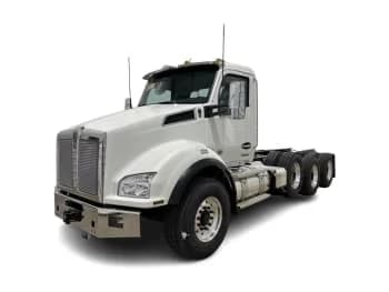 2027 Kenworth T880
