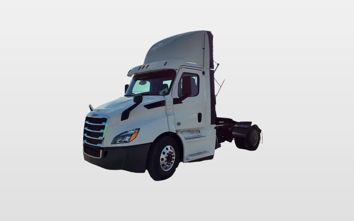 2020 Freightliner Cascadia — photo 1