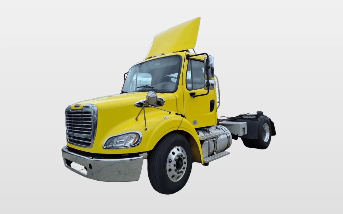 2019 Freightliner M2 112 — photo 1