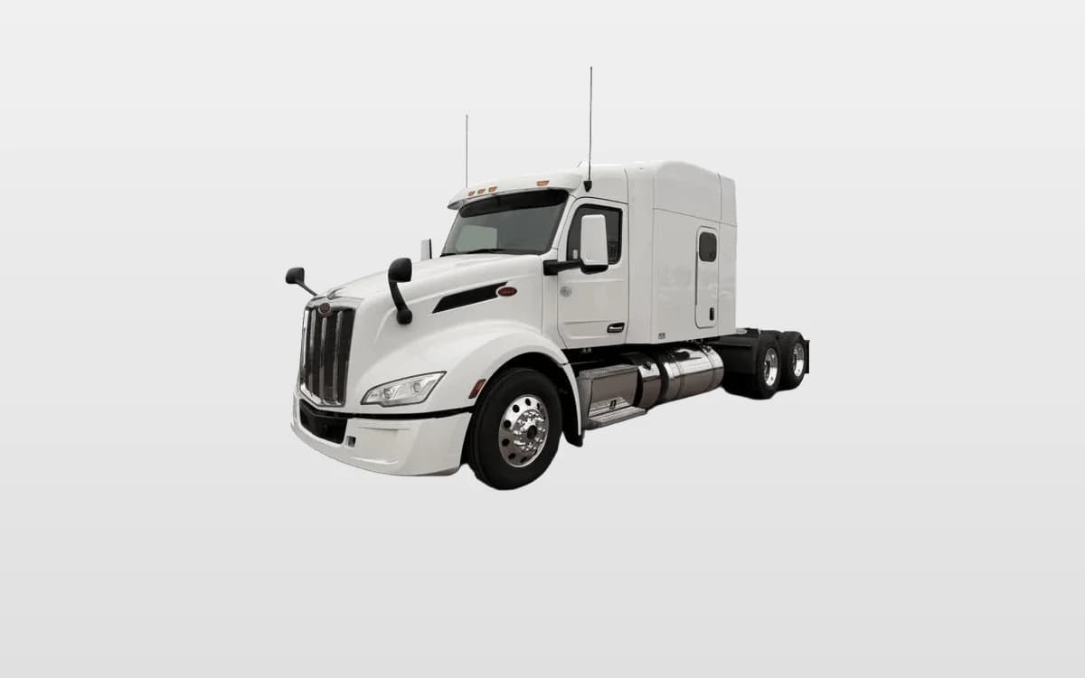 2022 Peterbilt 579 — photo 1