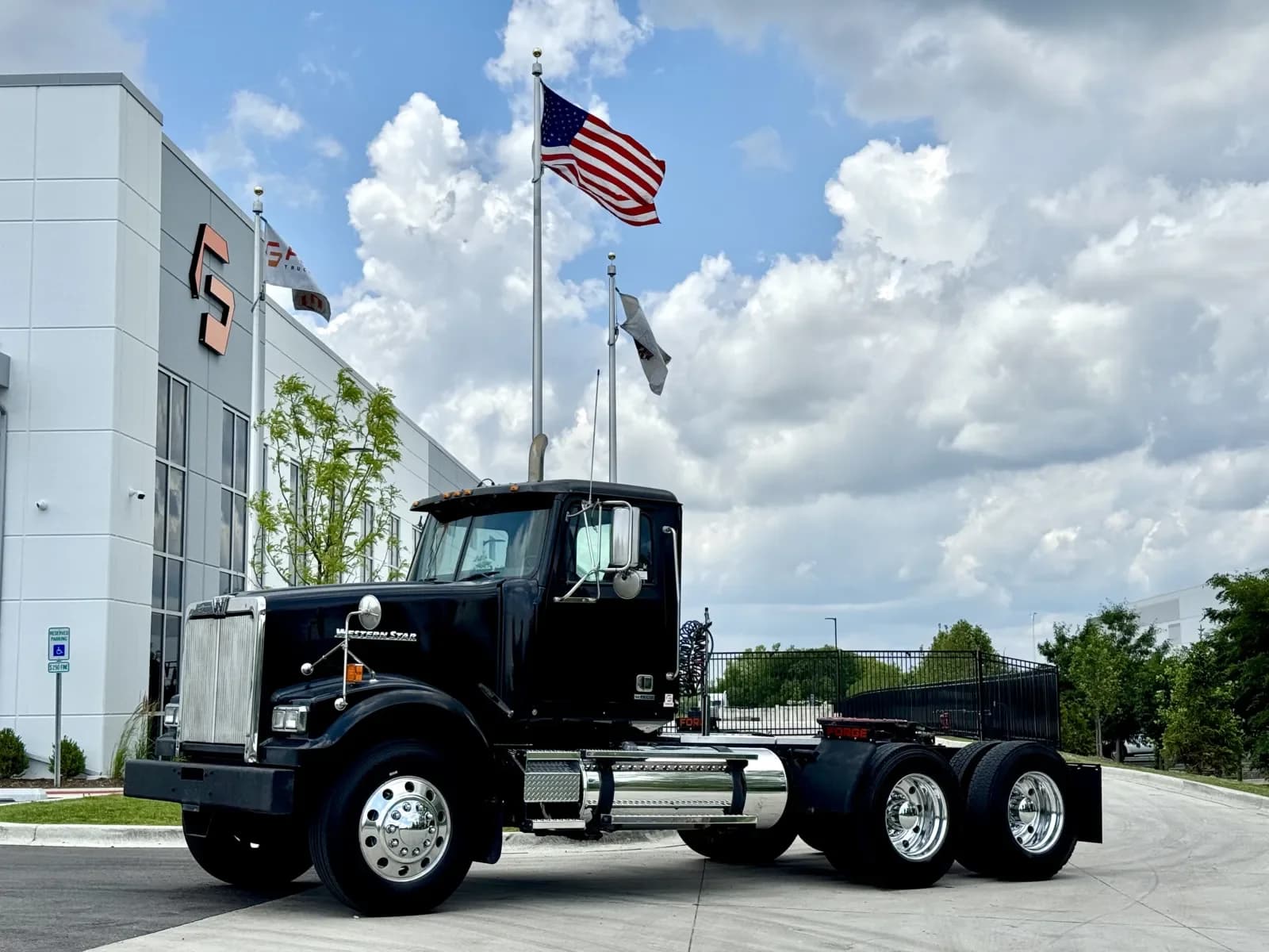 2017 Western Star 4900