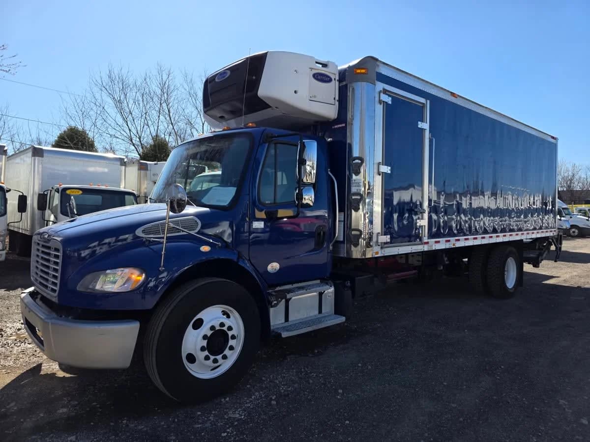 2018 Freightliner M2 106