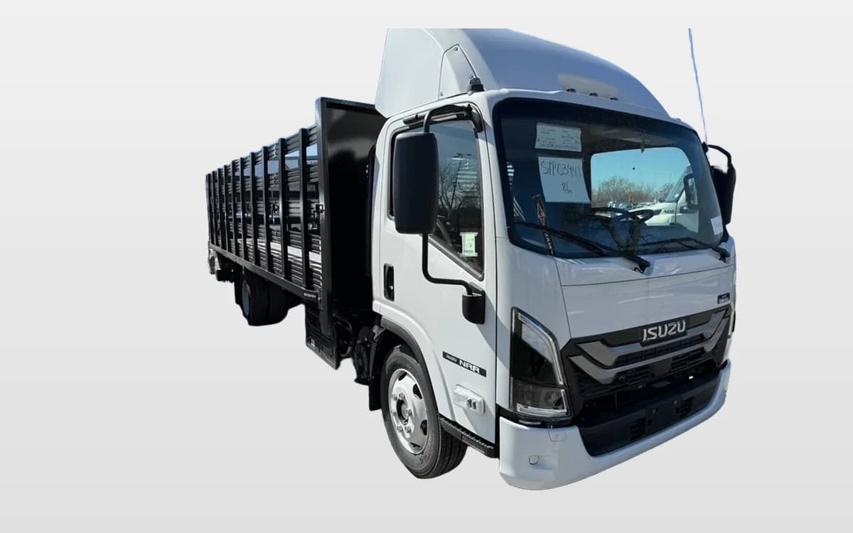 2025 Isuzu NRR — photo 1