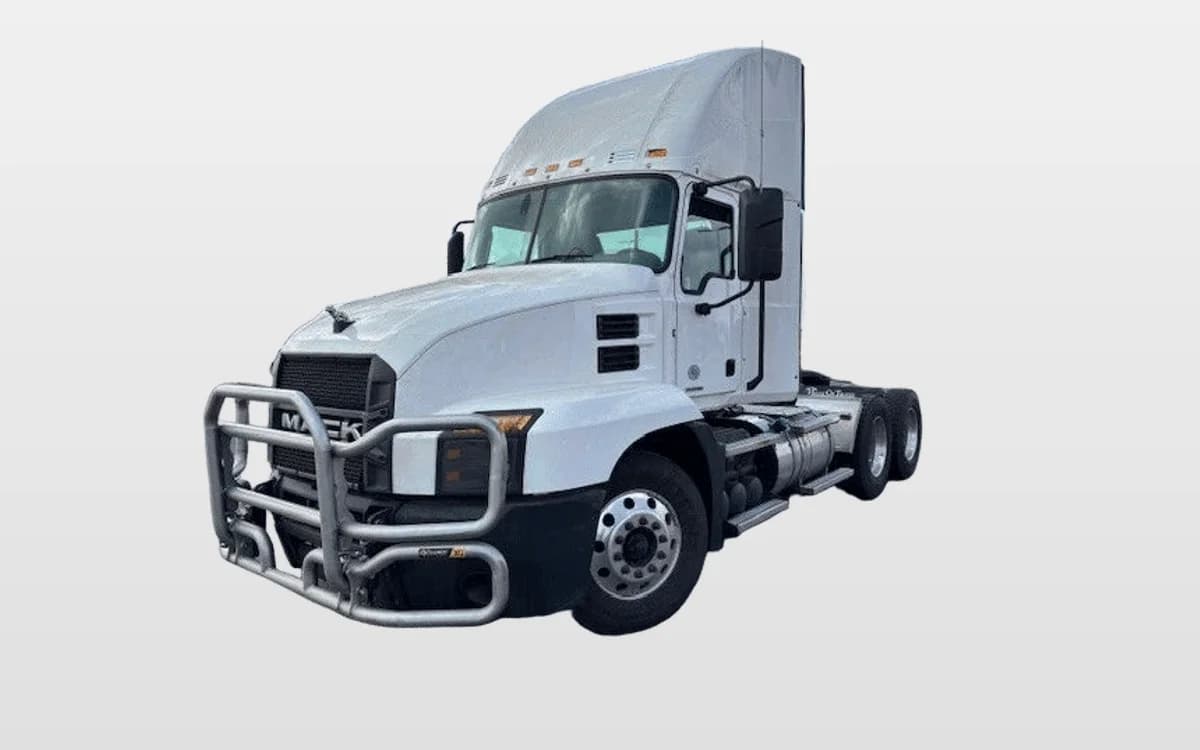 2022 Mack Anthem — photo 1
