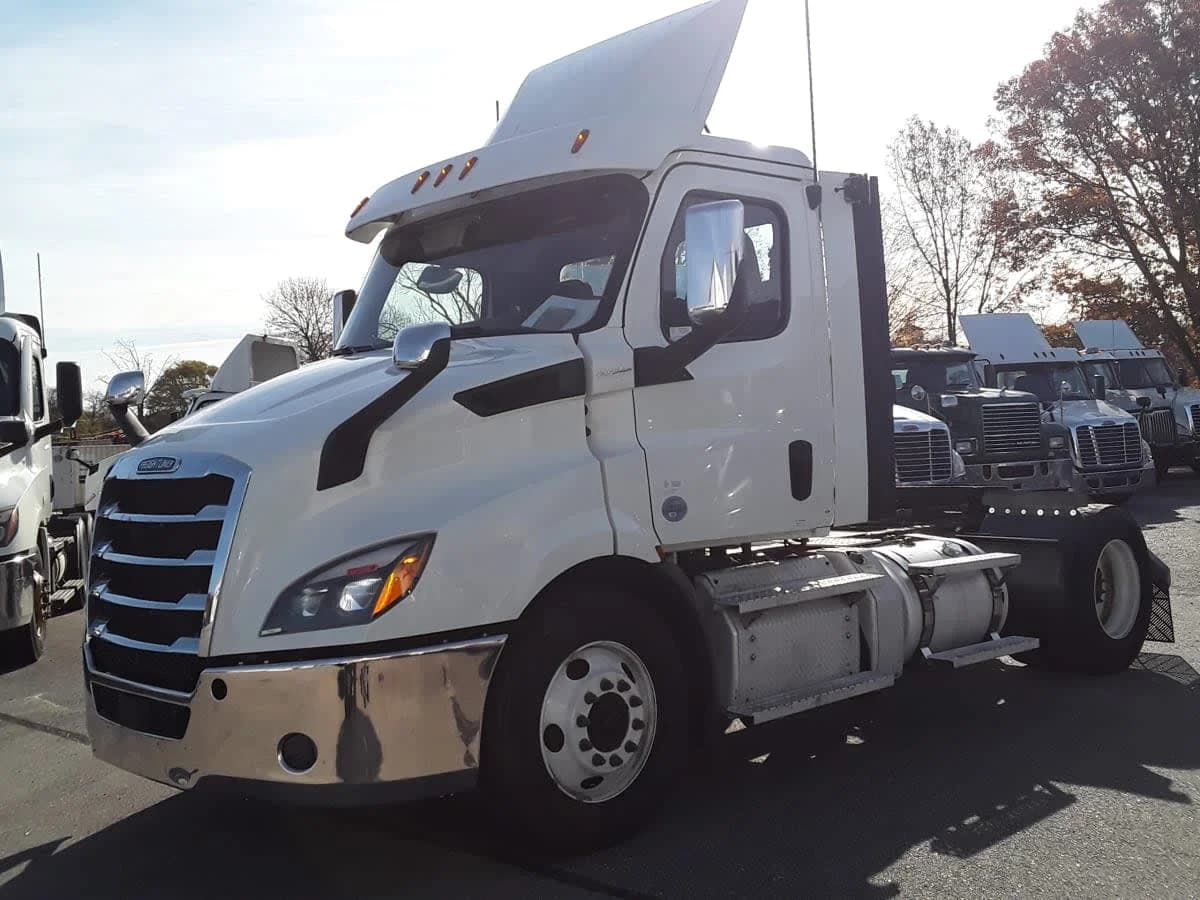 2020 Freightliner Cascadia