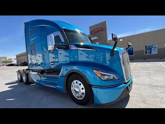2024 Kenworth T680