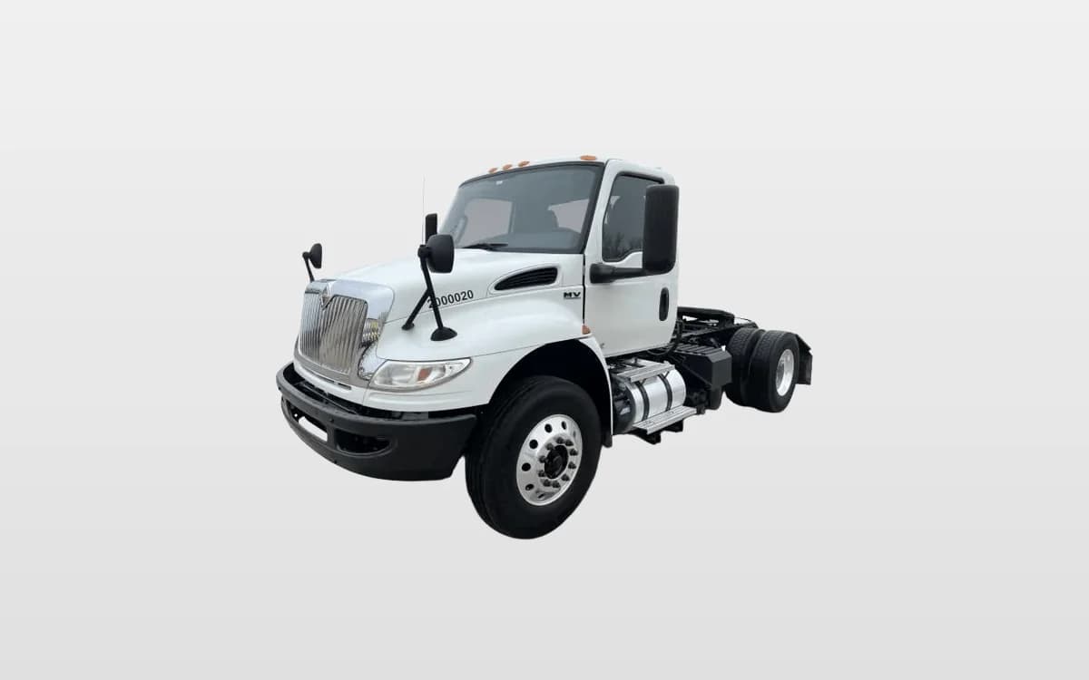 2020 International MV — photo 1