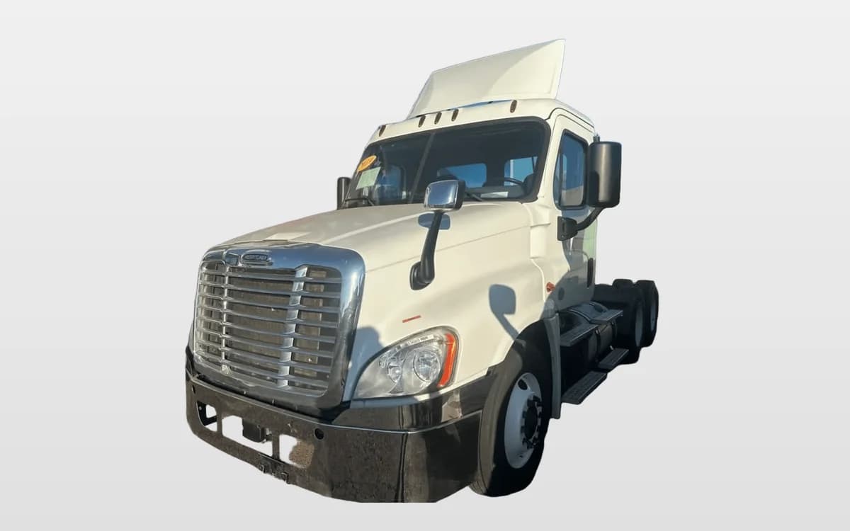 2019 Freightliner Cascadia — photo 1