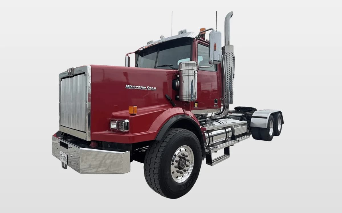 2020 Western Star 4700 — photo 1