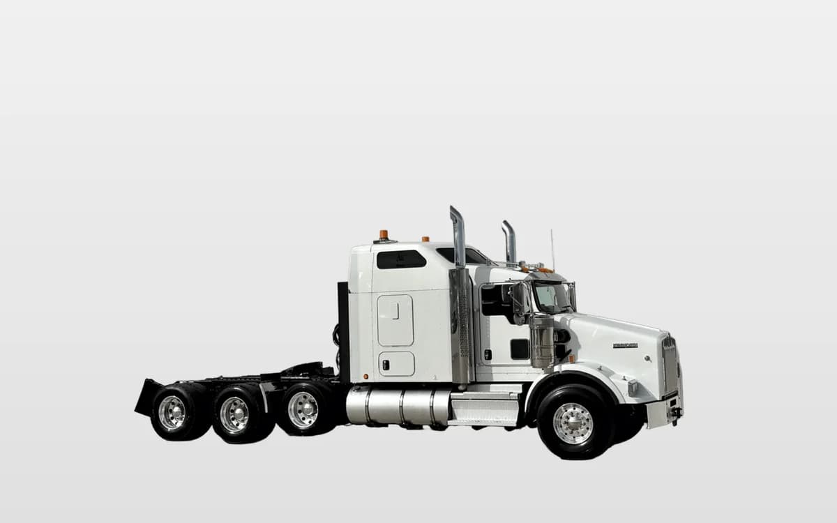2020 Kenworth T800 — photo 1