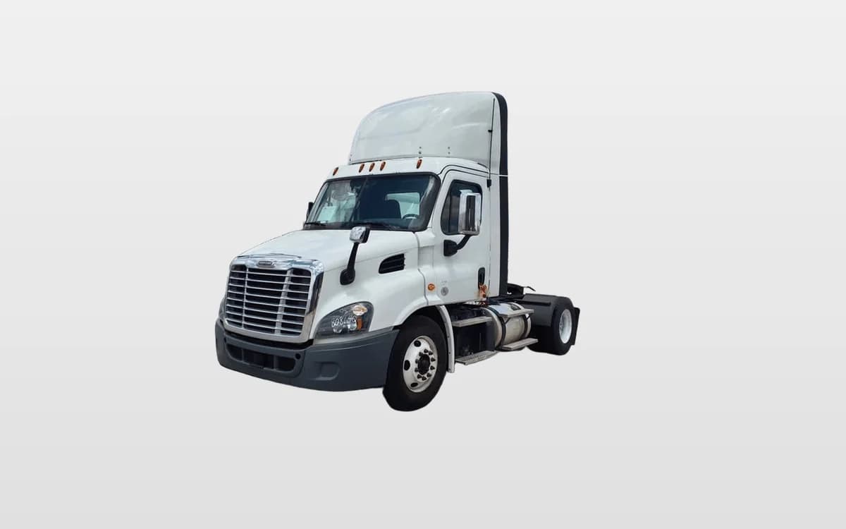 2019 Freightliner Cascadia — photo 1