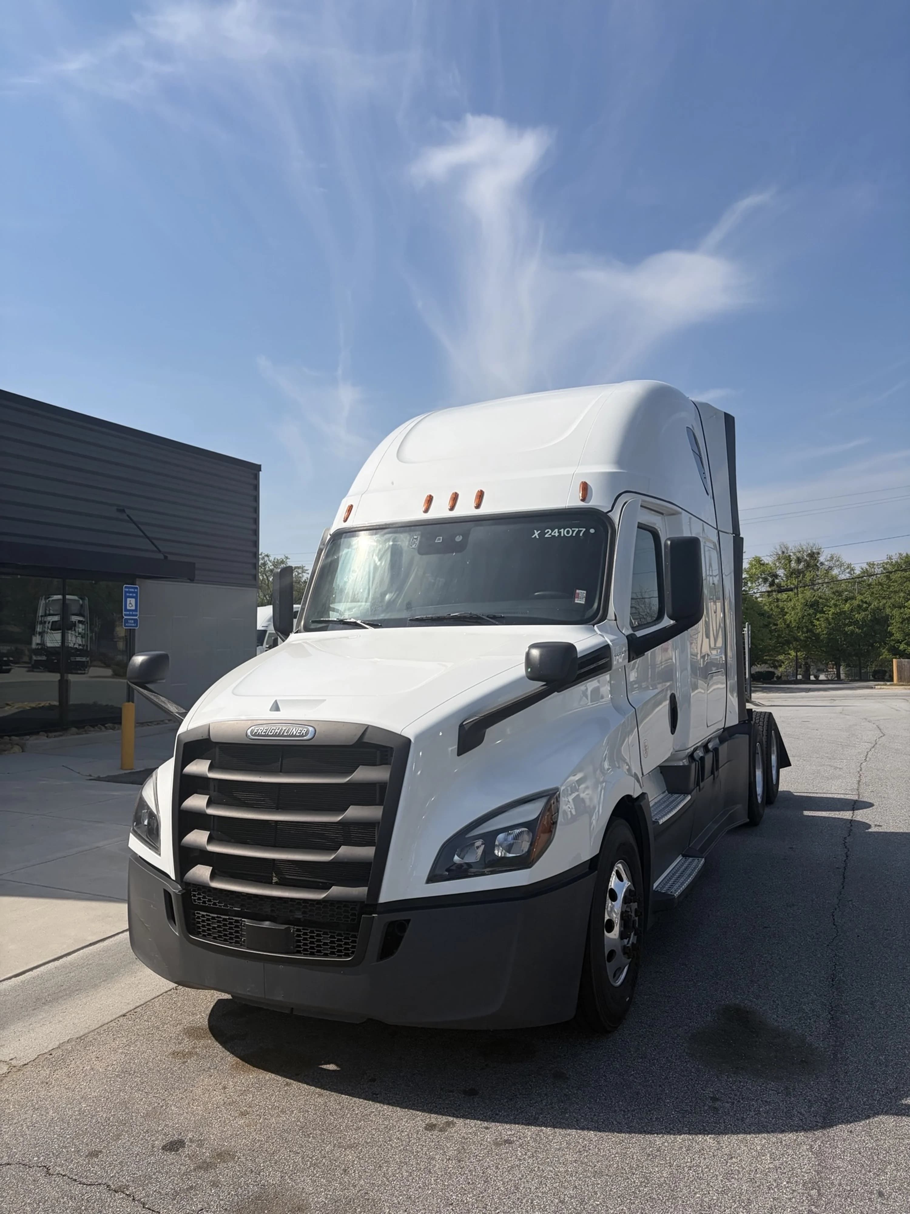 2024 Freightliner Cascadia