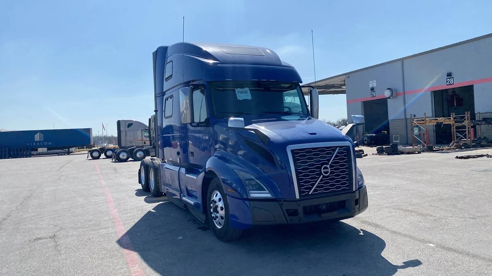2023 Volvo VNL 860