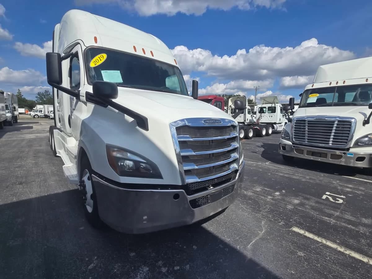 2019 Freightliner Cascadia