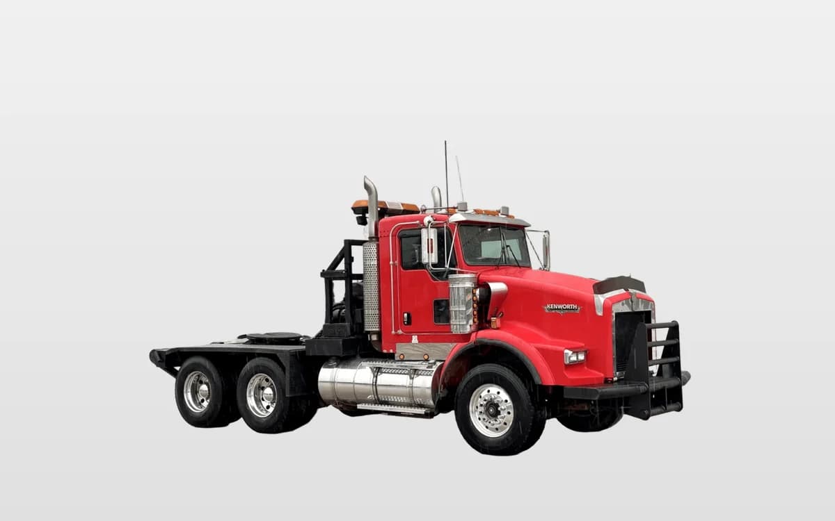 2004 Kenworth T800 — photo 1