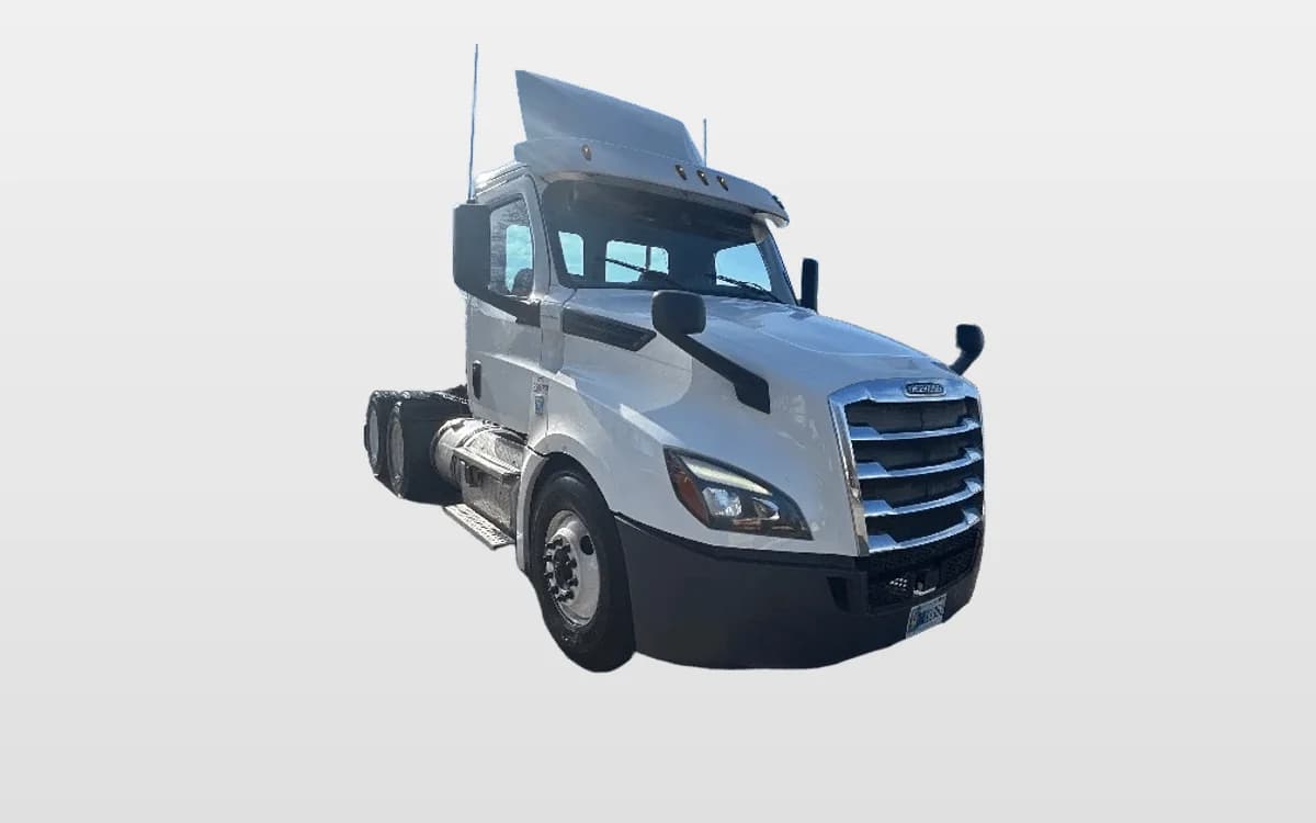 2020 Freightliner Cascadia — photo 1