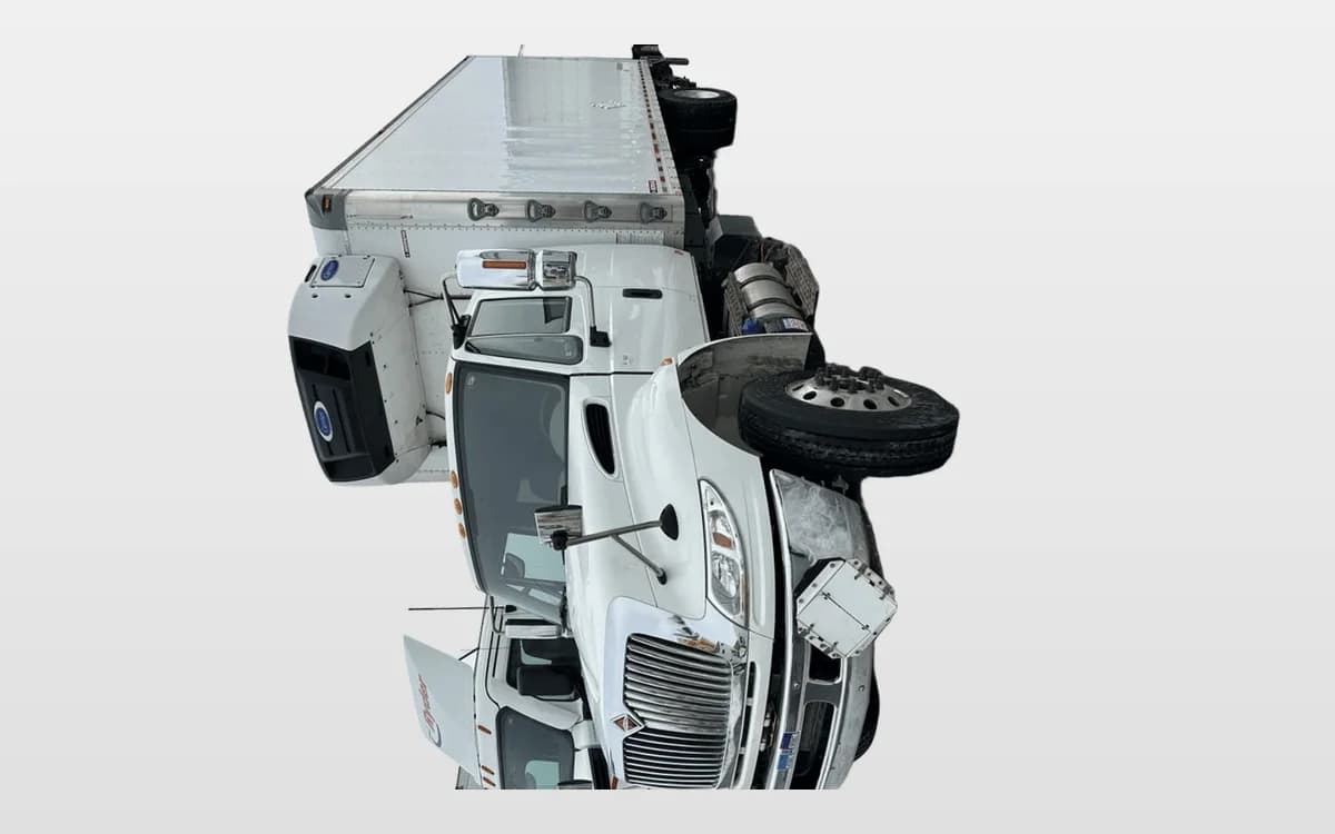 2017 International 4300 — photo 1