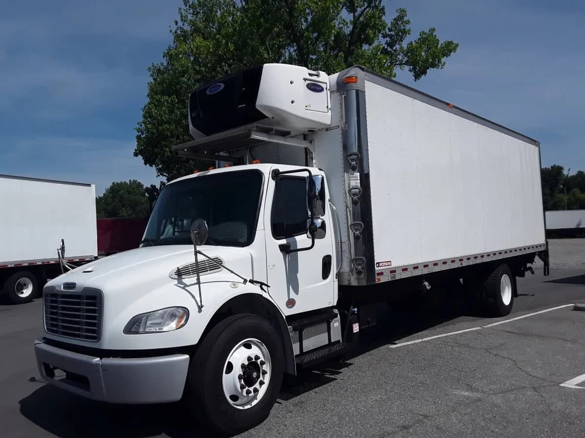 2018 Freightliner M2 106