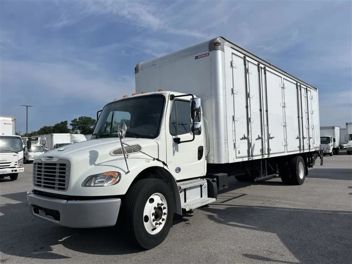 2019 Freightliner M2 106