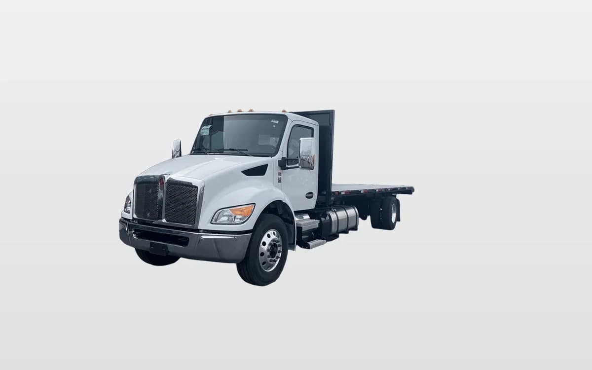 2025 Kenworth T280 — photo 1