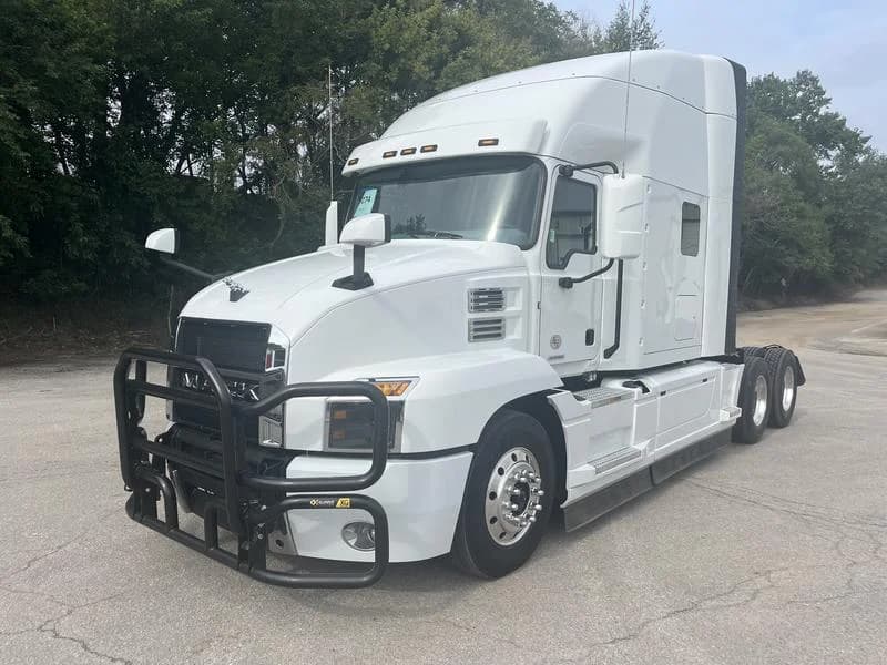 2023 Mack Anthem
