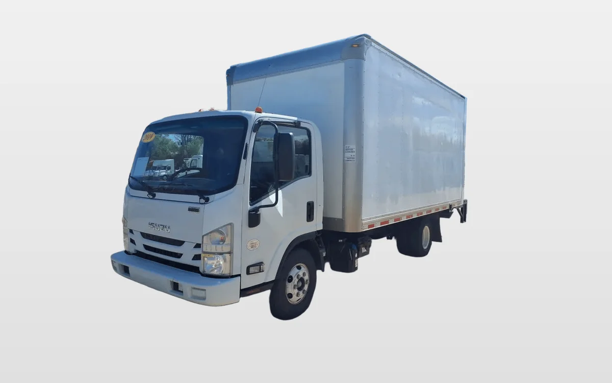 2019 Isuzu NPR — photo 1