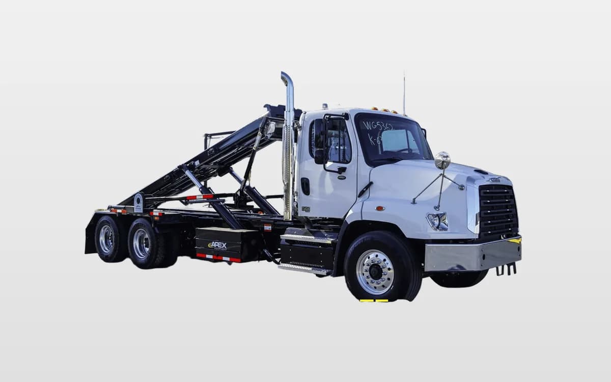 2025 Peterbilt 548 — photo 1