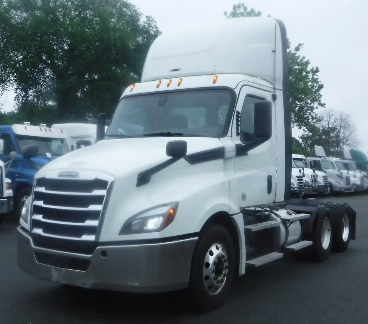 2020 Freightliner Cascadia