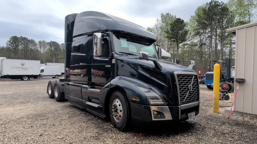 2020 Volvo VNL 760