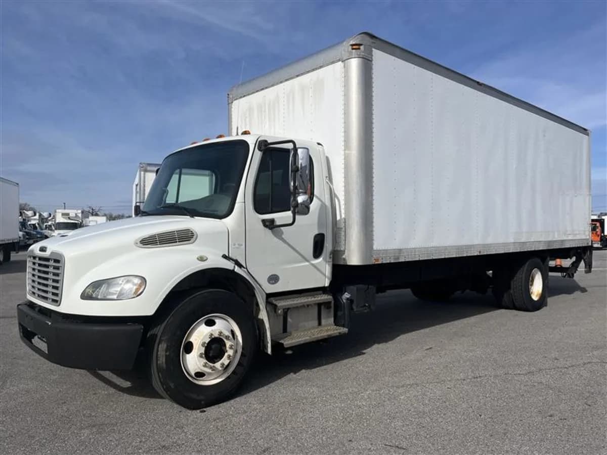 2015 Freightliner M2 106