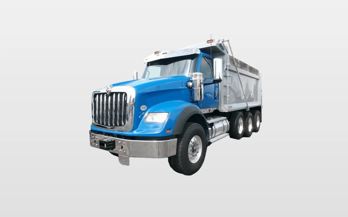 2026 International HX — photo 1