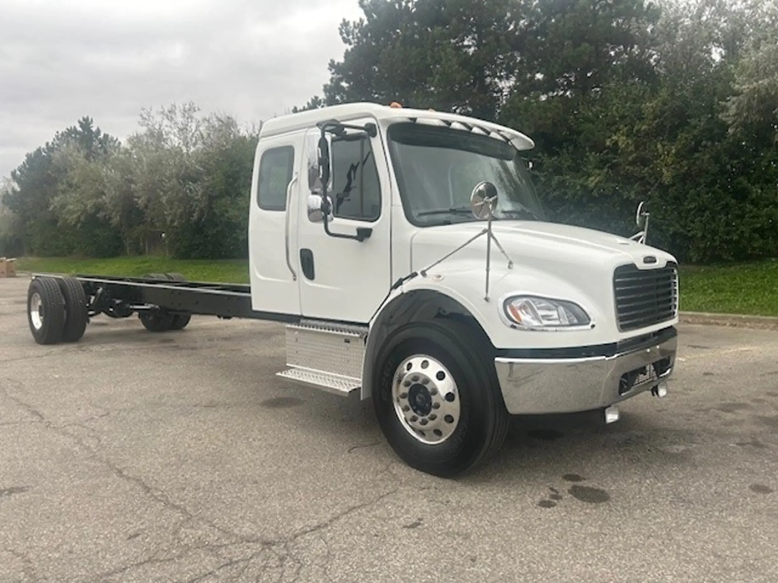 2026 Freightliner M2 106