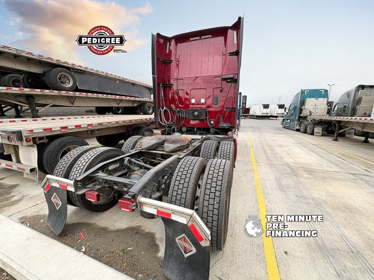 2023 International LT — photo 2