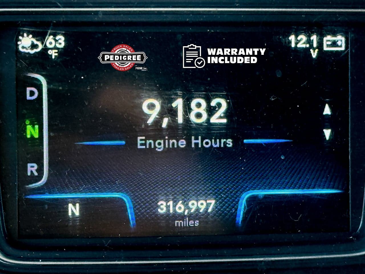 2023 International LT — photo 2