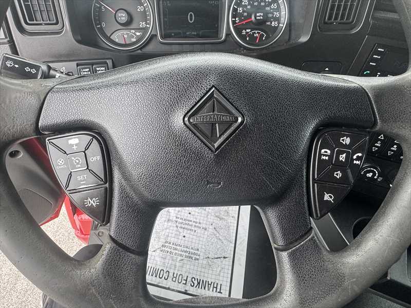 2021 International LT — photo 12