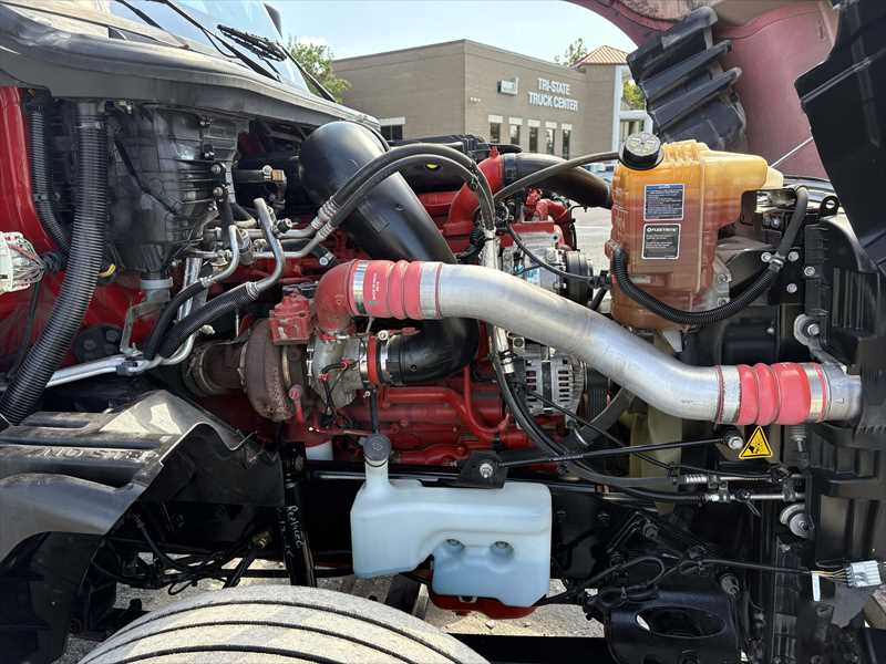 2021 International LT — photo 8