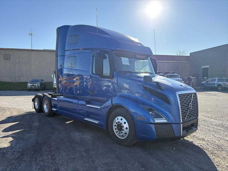 2021 Volvo VNL 760 — photo 7