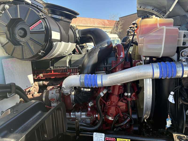 2019 Mack Granite — photo 14