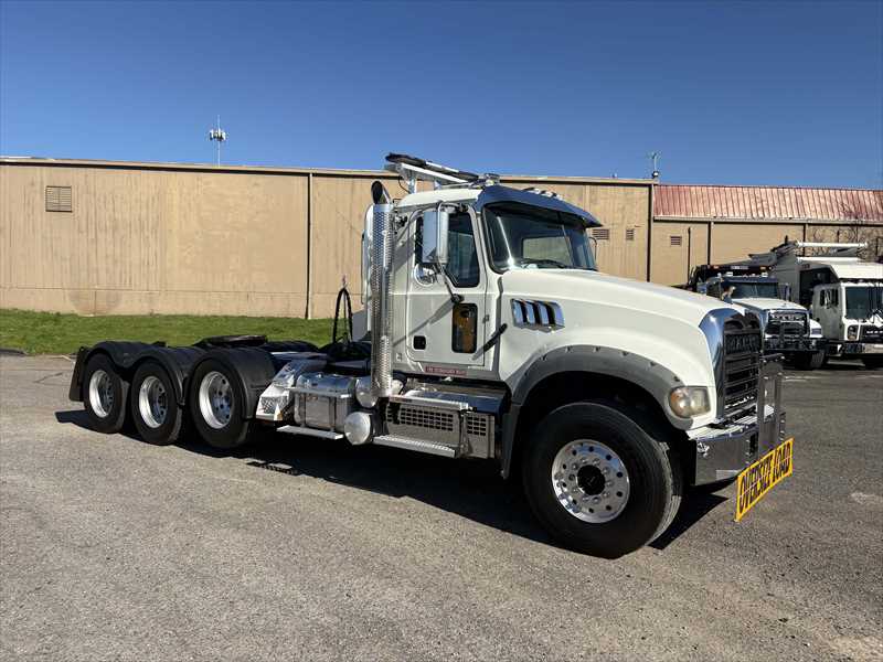 2019 Mack Granite — photo 7