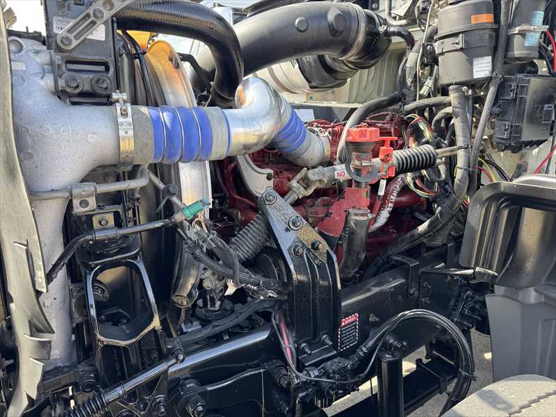 2020 Mack Granite — photo 6