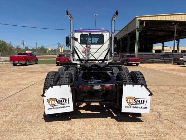 2021 Mack Pinnacle — photo 4