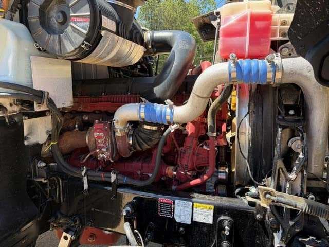 2021 Mack Pinnacle — photo 10