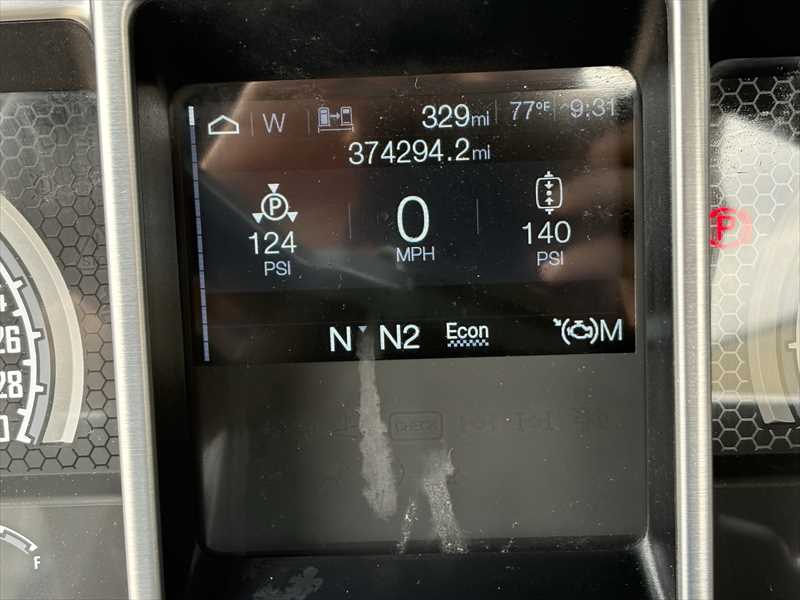 2021 Mack Pinnacle — photo 12